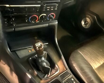 Фиолетовый БМВ 5 Серия, объемом двигателя 2 л и пробегом 270 тыс. км за 3500 $, фото 4 на Automoto.ua