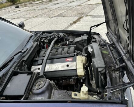 Фіолетовий БМВ 5 Серія, об'ємом двигуна 2.8 л та пробігом 482 тис. км за 4300 $, фото 6 на Automoto.ua