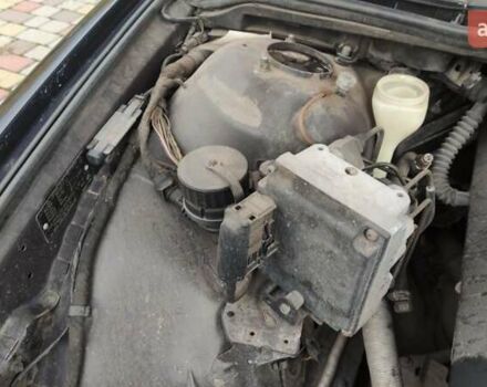 Фиолетовый БМВ 5 Серия, объемом двигателя 1.99 л и пробегом 400 тыс. км за 4000 $, фото 13 на Automoto.ua