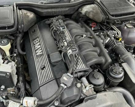 Фіолетовий БМВ 5 Серія, об'ємом двигуна 2.5 л та пробігом 259 тис. км за 4200 $, фото 21 на Automoto.ua