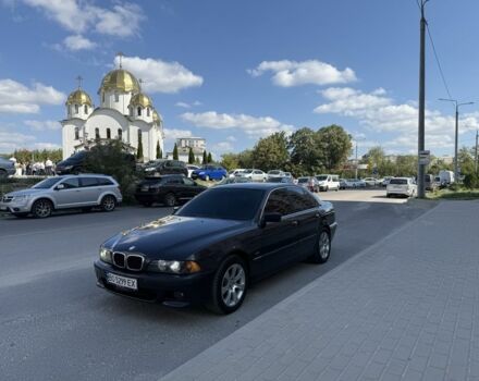 Фиолетовый БМВ 5 Серия, объемом двигателя 2 л и пробегом 300 тыс. км за 3999 $, фото 4 на Automoto.ua