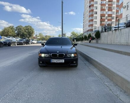 Фиолетовый БМВ 5 Серия, объемом двигателя 2 л и пробегом 300 тыс. км за 3999 $, фото 1 на Automoto.ua