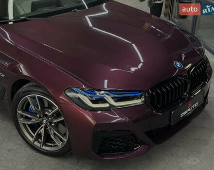 Фиолетовый БМВ 5 Серия, объемом двигателя 3 л и пробегом 27 тыс. км за 60000 $, фото 2 на Automoto.ua