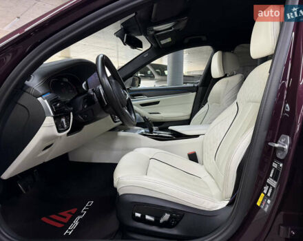 Фиолетовый БМВ 5 Серия, объемом двигателя 3 л и пробегом 27 тыс. км за 60000 $, фото 20 на Automoto.ua