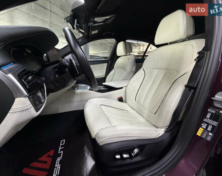 Фиолетовый БМВ 5 Серия, объемом двигателя 3 л и пробегом 27 тыс. км за 60000 $, фото 18 на Automoto.ua