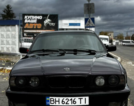 Фиолетовый БМВ 5 Серия, объемом двигателя 2.49 л и пробегом 400 тыс. км за 2800 $, фото 1 на Automoto.ua