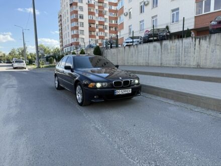Фиолетовый БМВ 5 Серия, объемом двигателя 2 л и пробегом 300 тыс. км за 4000 $, фото 1 на Automoto.ua