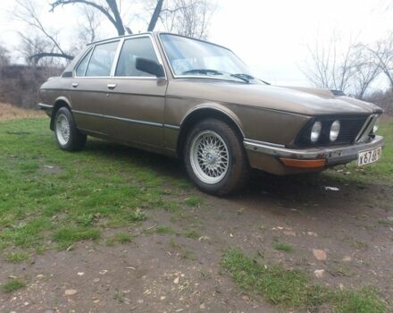 Коричневий БМВ 5 Серія, об'ємом двигуна 2 л та пробігом 200 тис. км за 1850 $, фото 3 на Automoto.ua