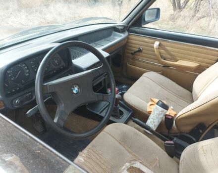 Коричневый БМВ 5 Серия, объемом двигателя 2 л и пробегом 200 тыс. км за 1800 $, фото 6 на Automoto.ua