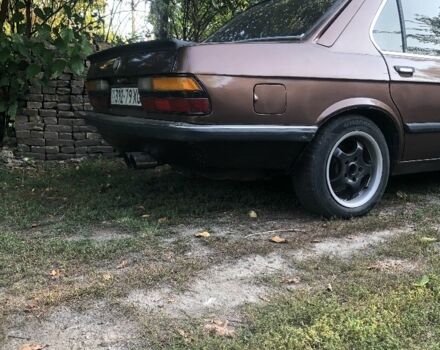 Коричневий БМВ 5 Серія, об'ємом двигуна 3 л та пробігом 360 тис. км за 1700 $, фото 2 на Automoto.ua