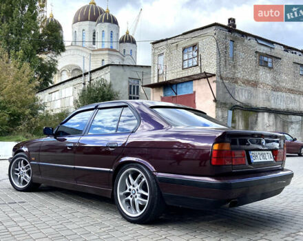 Коричневый БМВ 5 Серия, объемом двигателя 2 л и пробегом 300 тыс. км за 4500 $, фото 2 на Automoto.ua