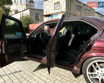 Коричневый БМВ 5 Серия, объемом двигателя 2 л и пробегом 300 тыс. км за 4500 $, фото 7 на Automoto.ua