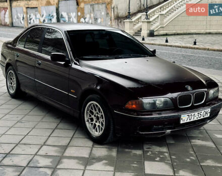 Коричневый БМВ 5 Серия, объемом двигателя 2.5 л и пробегом 377 тыс. км за 3400 $, фото 2 на Automoto.ua