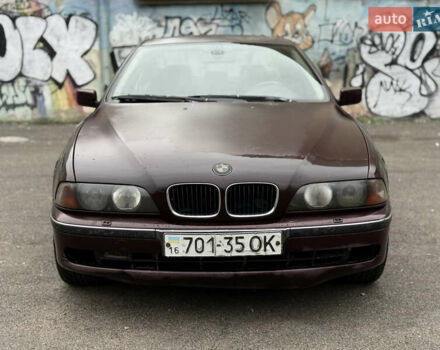 Коричневий БМВ 5 Серія, об'ємом двигуна 2.5 л та пробігом 300 тис. км за 3000 $, фото 1 на Automoto.ua