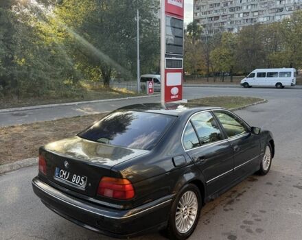 Коричневый БМВ 5 Серия, объемом двигателя 0 л и пробегом 350 тыс. км за 1350 $, фото 1 на Automoto.ua