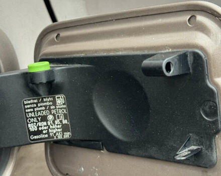 Коричневый БМВ 5 Серия, объемом двигателя 2.5 л и пробегом 275 тыс. км за 7850 $, фото 78 на Automoto.ua