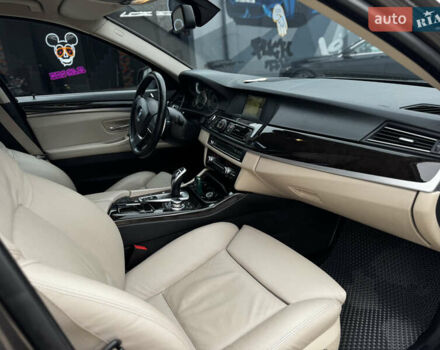 БМВ 5 Серия 2012 в Житомире на Automoto.ua Коричневый БМВ 5 Серия, объемом двигателя 2 л и пробегом 228 тыс. км за 12999 $, фото 44 на Automoto.ua