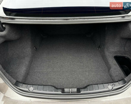 БМВ 5 Серия 2012 в Житомире на Automoto.ua Коричневый БМВ 5 Серия, объемом двигателя 2 л и пробегом 228 тыс. км за 12999 $, фото 42 на Automoto.ua