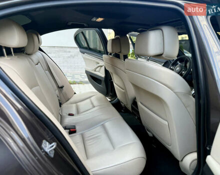 Коричневый БМВ 5 Серия, объемом двигателя 2.99 л и пробегом 260 тыс. км за 20000 $, фото 26 на Automoto.ua