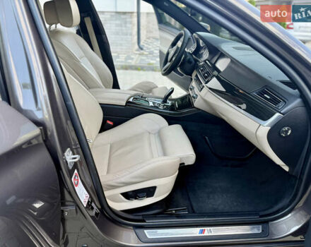 Коричневый БМВ 5 Серия, объемом двигателя 2.99 л и пробегом 260 тыс. км за 20000 $, фото 25 на Automoto.ua