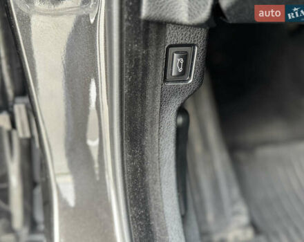 Коричневый БМВ 5 Серия, объемом двигателя 2 л и пробегом 223 тыс. км за 17600 $, фото 12 на Automoto.ua