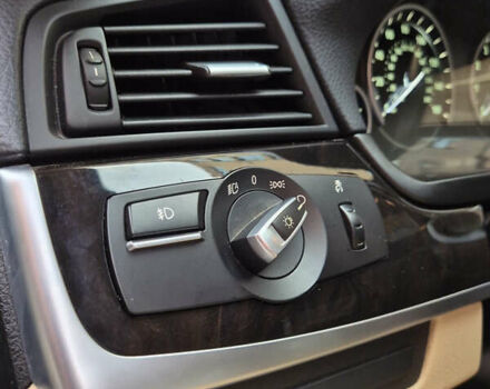 БМВ 5 Серия 2015 в Остоге на Automoto.ua Коричневый БМВ 5 Серия, объемом двигателя 2 л и пробегом 255 тыс. км за 11999 $, фото 47 на Automoto.ua