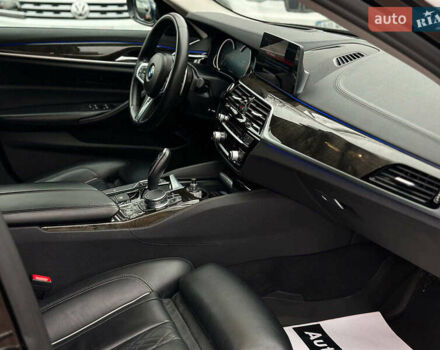 Коричневый БМВ 5 Серия, объемом двигателя 3 л и пробегом 167 тыс. км за 29990 $, фото 48 на Automoto.ua