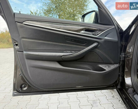 Коричневий БМВ 5 Серія, об'ємом двигуна 2.99 л та пробігом 154 тис. км за 38000 $, фото 9 на Automoto.ua