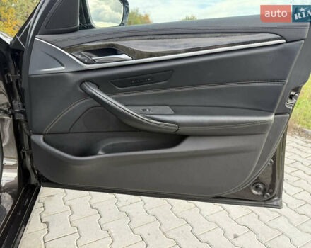 Коричневий БМВ 5 Серія, об'ємом двигуна 2.99 л та пробігом 154 тис. км за 38000 $, фото 17 на Automoto.ua