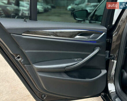 Коричневый БМВ 5 Серия, объемом двигателя 3 л и пробегом 167 тыс. км за 29990 $, фото 40 на Automoto.ua