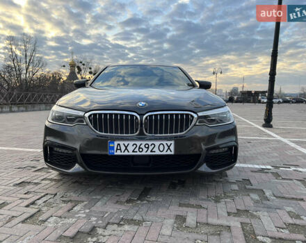 Коричневый БМВ 5 Серия, объемом двигателя 3 л и пробегом 140 тыс. км за 31000 $, фото 1 на Automoto.ua