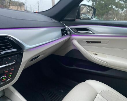 Коричневий БМВ 5 Серія, об'ємом двигуна 3 л та пробігом 206 тис. км за 43000 $, фото 19 на Automoto.ua