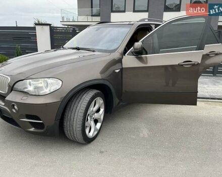 Коричневый БМВ 5 Серия, объемом двигателя 3 л и пробегом 248 тыс. км за 17000 $, фото 3 на Automoto.ua