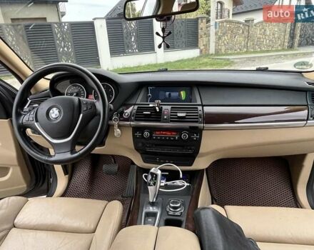 Коричневый БМВ 5 Серия, объемом двигателя 3 л и пробегом 248 тыс. км за 17000 $, фото 5 на Automoto.ua