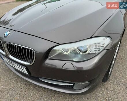 Коричневий БМВ 5 Серія, об'ємом двигуна 3 л та пробігом 235 тис. км за 15500 $, фото 41 на Automoto.ua