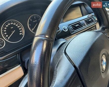Коричневий БМВ 5 Серія, об'ємом двигуна 3 л та пробігом 235 тис. км за 15500 $, фото 81 на Automoto.ua