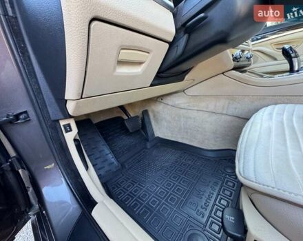 Коричневий БМВ 5 Серія, об'ємом двигуна 3 л та пробігом 235 тис. км за 15500 $, фото 59 на Automoto.ua