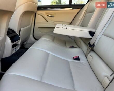 Коричневий БМВ 5 Серія, об'ємом двигуна 3 л та пробігом 235 тис. км за 15500 $, фото 66 на Automoto.ua