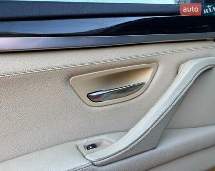 Коричневий БМВ 5 Серія, об'ємом двигуна 3 л та пробігом 235 тис. км за 15500 $, фото 64 на Automoto.ua