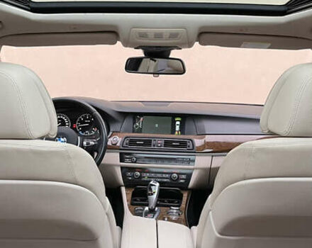 Коричневый БМВ 5 Серия, объемом двигателя 3 л и пробегом 325 тыс. км за 16000 $, фото 17 на Automoto.ua