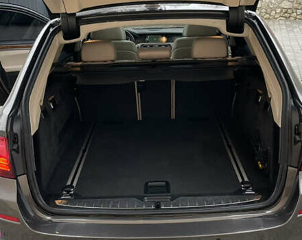 Коричневый БМВ 5 Серия, объемом двигателя 3 л и пробегом 325 тыс. км за 16000 $, фото 12 на Automoto.ua