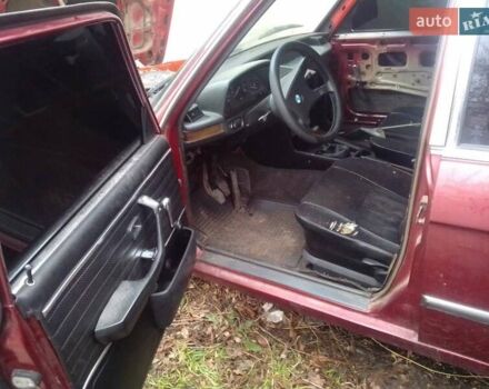 Красный БМВ 5 Серия, объемом двигателя 2.49 л и пробегом 166 тыс. км за 1800 $, фото 6 на Automoto.ua