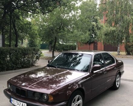 Червоний БМВ 5 Серія, об'ємом двигуна 2 л та пробігом 291 тис. км за 2400 $, фото 7 на Automoto.ua