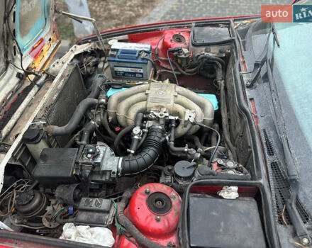 Красный БМВ 5 Серия, объемом двигателя 2 л и пробегом 300 тыс. км за 2500 $, фото 8 на Automoto.ua