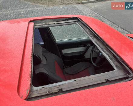 Красный БМВ 5 Серия, объемом двигателя 2 л и пробегом 300 тыс. км за 2500 $, фото 15 на Automoto.ua