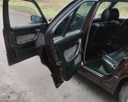 Красный БМВ 5 Серия, объемом двигателя 2.5 л и пробегом 311 тыс. км за 2450 $, фото 12 на Automoto.ua