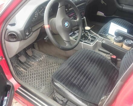 Червоний БМВ 5 Серія, об'ємом двигуна 2.5 л та пробігом 360 тис. км за 3000 $, фото 4 на Automoto.ua
