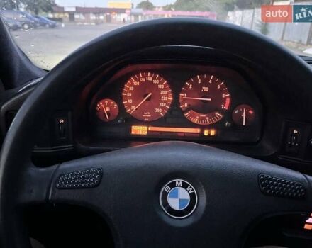 Червоний БМВ 5 Серія, об'ємом двигуна 2.5 л та пробігом 500 тис. км за 3500 $, фото 3 на Automoto.ua