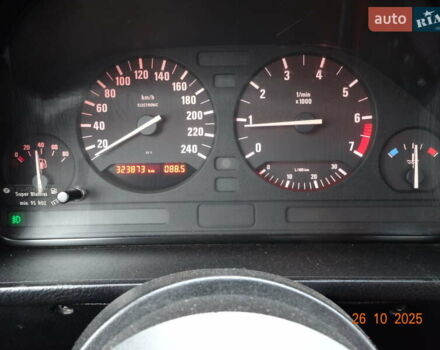 Красный БМВ 5 Серия, объемом двигателя 2 л и пробегом 323 тыс. км за 4500 $, фото 13 на Automoto.ua