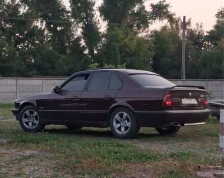 Красный БМВ 5 Серия, объемом двигателя 2.8 л и пробегом 465 тыс. км за 3000 $, фото 2 на Automoto.ua